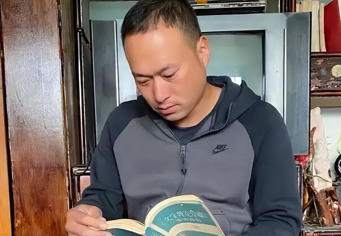网红带货直播_农产品直播带货_八卦网红卖东西-